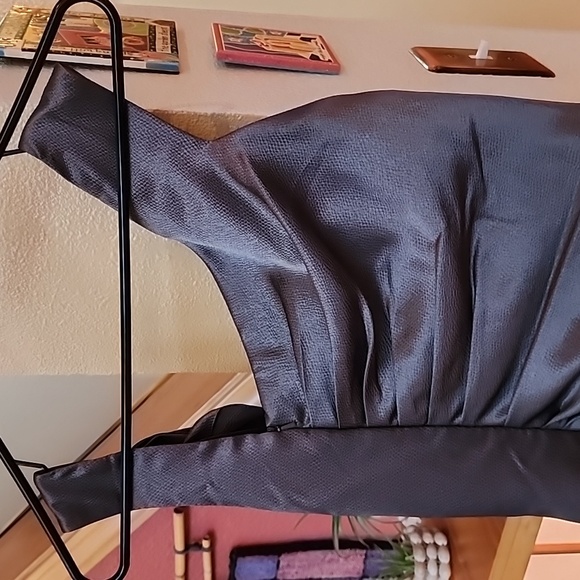 White by Vera Wang hammered satin bow dress 6 in smokey haze - Picture 6 of 16